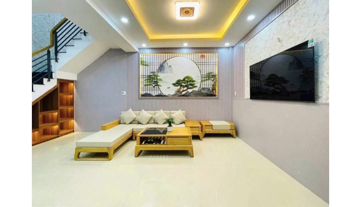 Nhà Đẹp CV Làng Hoa - HXH F8 Gò Vấp - 41M2 Nhỉnh 4,8Tỷ