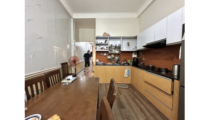 BÁN NHÀ 4 TẦNG, 70M2 - VŨ TÙNG, P.2, BÌNH THẠNH - GIÁ 6.9 TỶ - SỔ HỒNG CHÍNH CHỦ