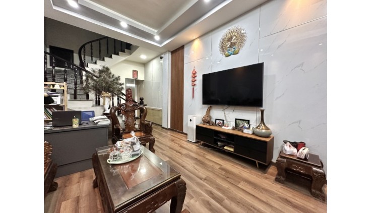 BÁN NHÀ 4 TẦNG, 70M2 - VŨ TÙNG, P.2, BÌNH THẠNH - GIÁ 6.9 TỶ - SỔ HỒNG CHÍNH CHỦ