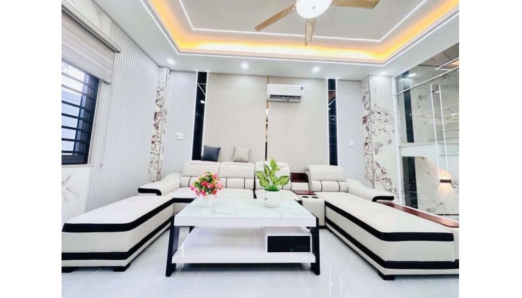 Nhà mới hxh full nt 57m2-5tang sát mt Huỳnh Thị Hai Q12 , liền kề chợ Ngã 3 Bầu , 6 tỷ 0932030061