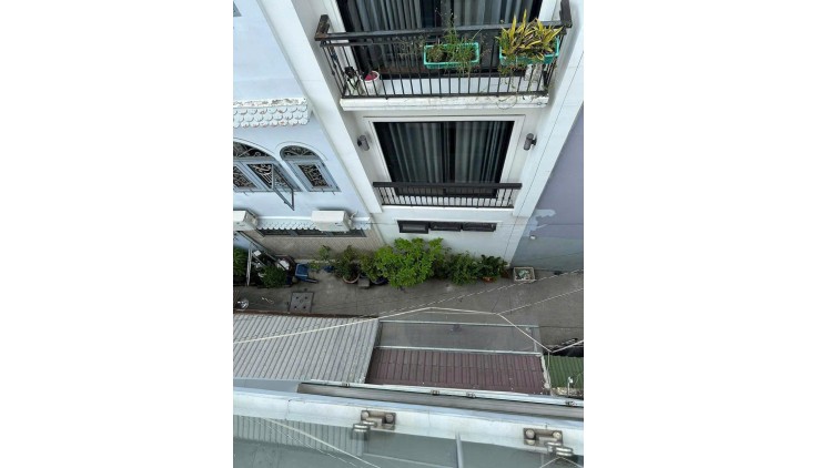*++Bán Nhà Mới Ở Liền_Sau Lưng Mặt Tiền Trung Tâm Quận 5_4Tầng-4PN 3.6x16 Hơn 10Tỷ