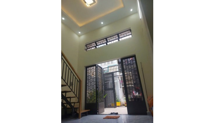 N39- Nhà Bán Phú Nhuận 61m2 (4 x 15 nở hậu) - nhỉnh 7 tỷ, 30m ra mặt tiền Trường Sa