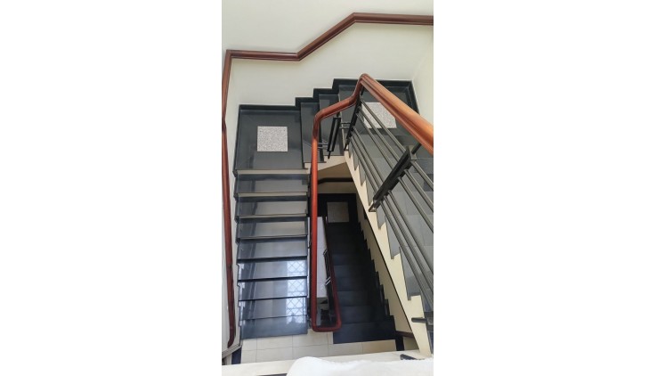 BÁN NHÀ 3 TẦNG, 80M2,  NGUYỄN THÁI SƠN, GÒ VẤP - GIÁ 7.5 TỶ - SỔ HỒNG CHÍNH CHỦ