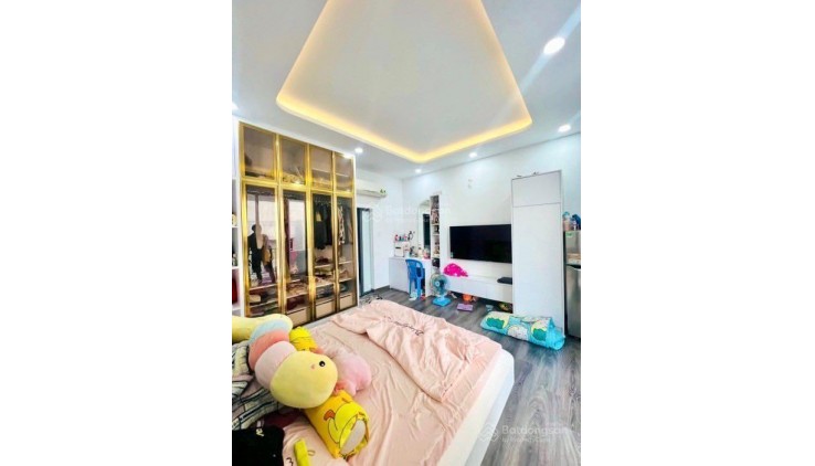 HXH ngay chợ Tân Hương 3T mới 65m2 (6.7x10m2) Chỉ 6 tỷxx