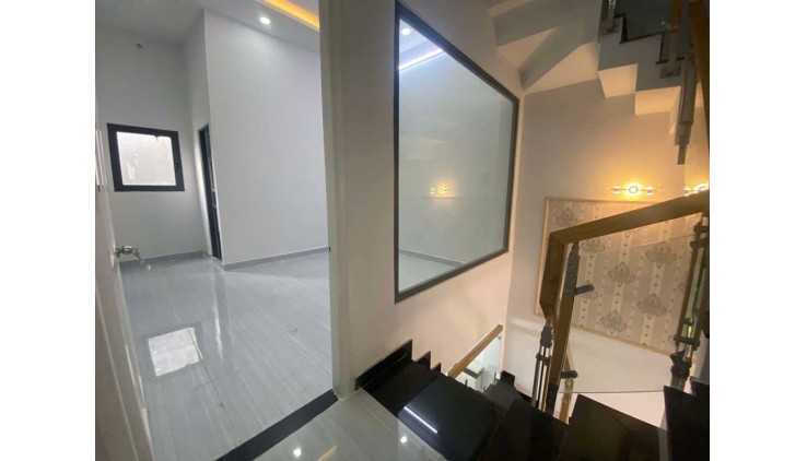 Bán Nhà mới mặt tiền nhánh Vip TX22, 4x17m, 3 tầng, ở, kinh doanh, VP Cty ngon, nhỉnh 5Tỷ