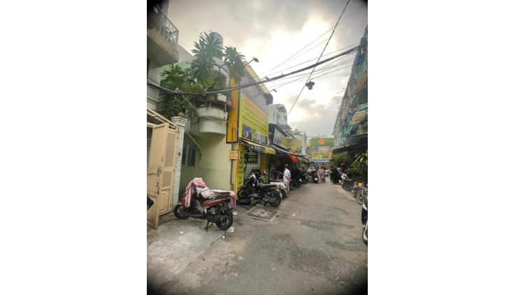 Cơ Hội Sở Hữu Nhà Hẻm Lý Thái Tổ, P.4, Q.3 - Diện Tích 3.8 x 13.5m - Chỉ 11.9 Tỷ