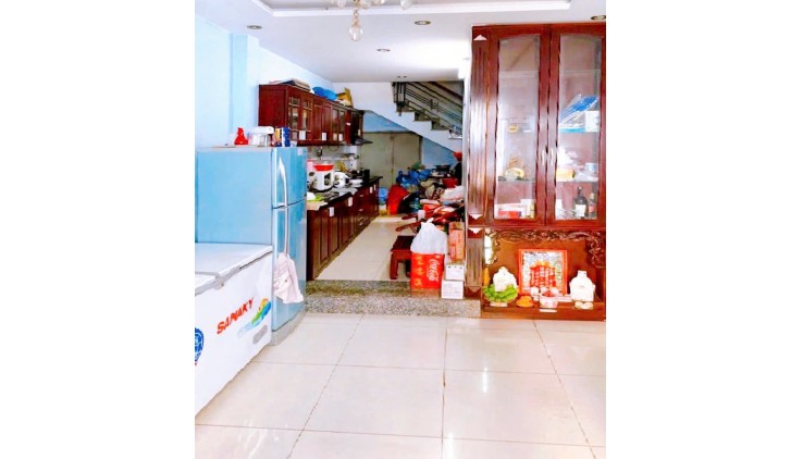 Bán nhà QUẬN 10, hẻm rộng 5.5 m, Cách Mạng Tháng Tám, chiều dài bát ngát 15.4 m, Giá 7.5 tỷ