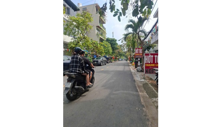 HIẾM - VIEW CITY, THUÊ 40T/THÁNG, ÔTÔ ĐỖ TRONG NHÀ, LÂM VĂN BỀN Q7. 77M2, 4 Tầng, 10.9TỶ