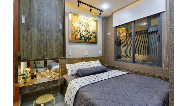 BÁN NHÀ ĐẸP, 4 TẦNG, 3PN, 4WC - VỊ TRÍ VÀNG ĐỀ THÁM, QUẬN 1 - CHỈ 5.7 TỶ