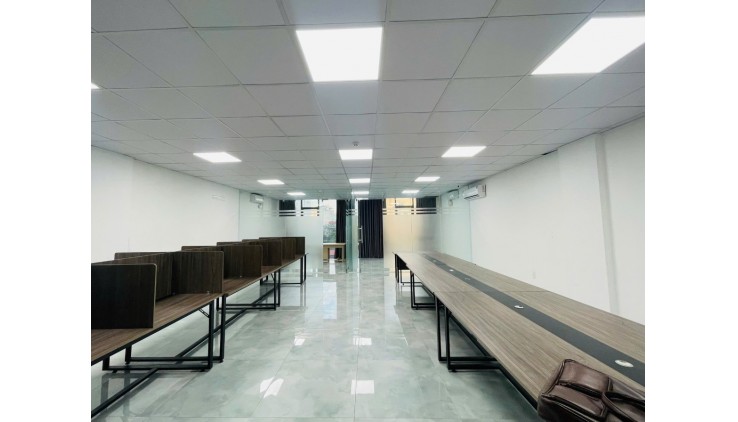 Cho thuê nhà nguyên căn hẻm oto 4 phòng ngủ 3wc giá 12tr