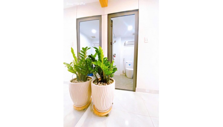 Bán nhà QUẬN 10, hẻm Cách Mạng Tháng Tám, dài 21 m, giá 10.3 tỷ