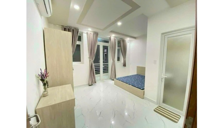 CĂN HỘ DỊCH VỤ ĐƯỜNG LÂM VĂN BỀN-80M2-4 TẦNG-NHỈNH 9 TỶ