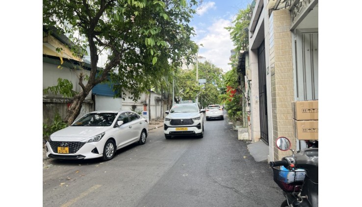 N257 - Nhà Bán - CƯ XÁ ĐÔ THÀNH - 28M2- 3 TẦNG , 4 PN , 3 WC - 4 tỷ 180