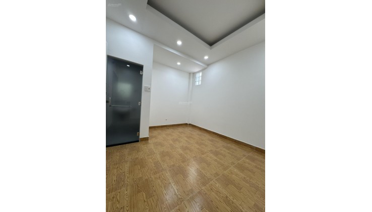 BÁN GẤP NHÀ HXH Luỹ Bán Bích, Tân Phú, 4T ST 6PN dòng tiền 24tr tháng giá chỉ 6 tỉx