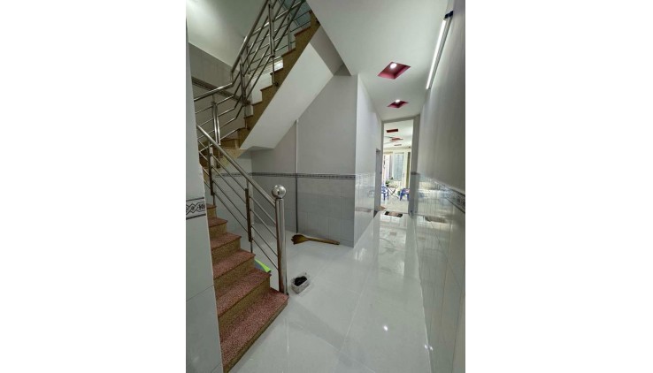 Bán nhà hẻm xe hơi qay đầu đường Lê Tấn Bê An Lạc Bình Tân 120m nhỉnh 4tỷ