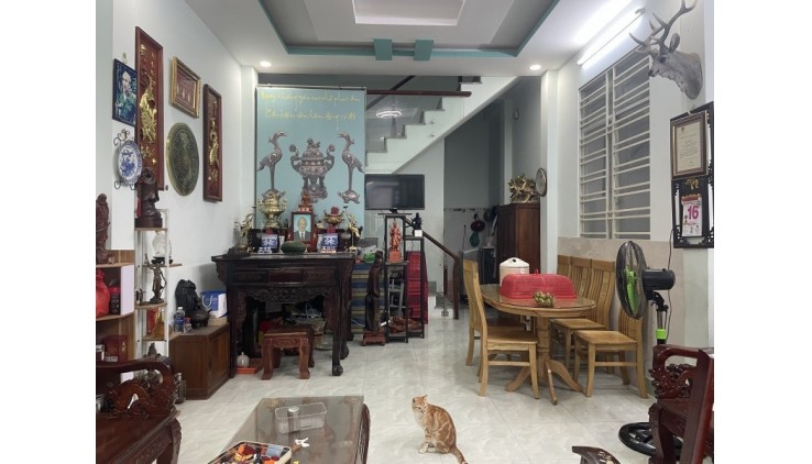 Bán nhà DT 79m2, Hẻm xe hơi Đường Nguyễn Văn Săng, Quận Tân Phú