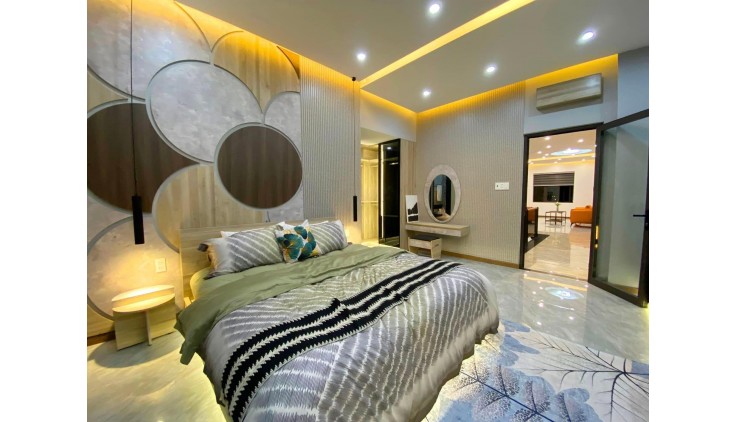 **Bán nhà đường Hoàng Văn Thụ, phường 4, Tân Bình, 5x15 - nhà 4 tầng đẹp