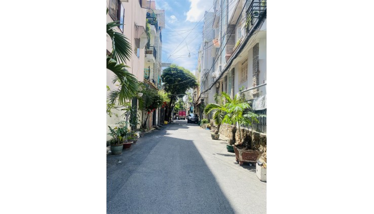**Bán nhà đường Hoàng Văn Thụ, phường 4, Tân Bình, 5x15 - nhà 4 tầng đẹp