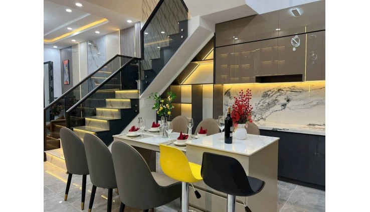 **Bán nhà đường Phan Sào Nam, phường 11, Tân Bình; 5x25 - nở hậu tài lộc