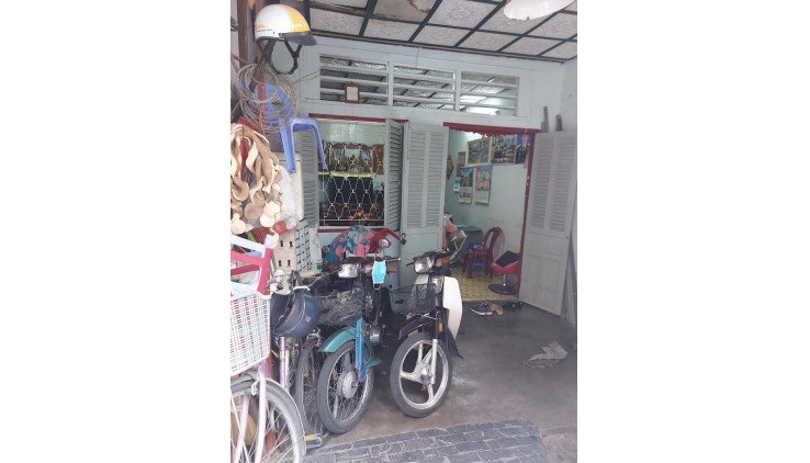 **Bán nhà phường 13 Tân Bình** hẻm đường Văn Chung, 6*15 - nhỉnh 11 tỷ