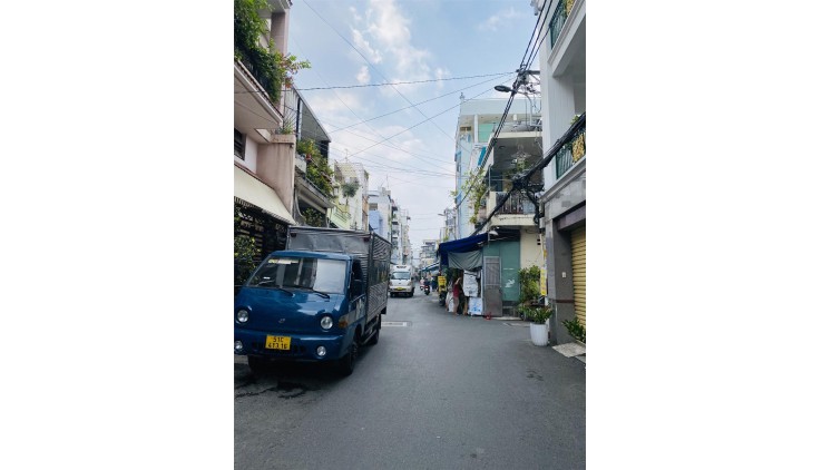**Bán nhà phường 9, quận Tân Bình, góc 3 mặt tiền Âu cơ; 4*14 - giá 7,3 tỷ