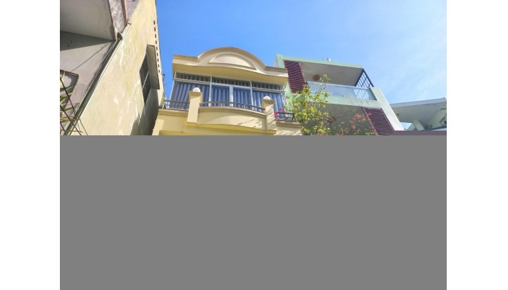 **Bán nhà hẻm Hoàng Sa ** phường 5 Tân Bình, 6m x 11m , 7 tỷ