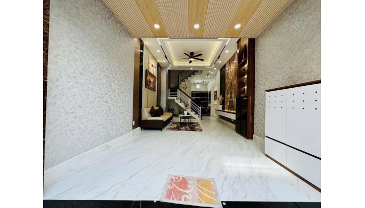 ++Bán nhà HXH Ni Sư Huỳnh Liên, phường 10, Tân Bình; 105m2 - 11 tỷ