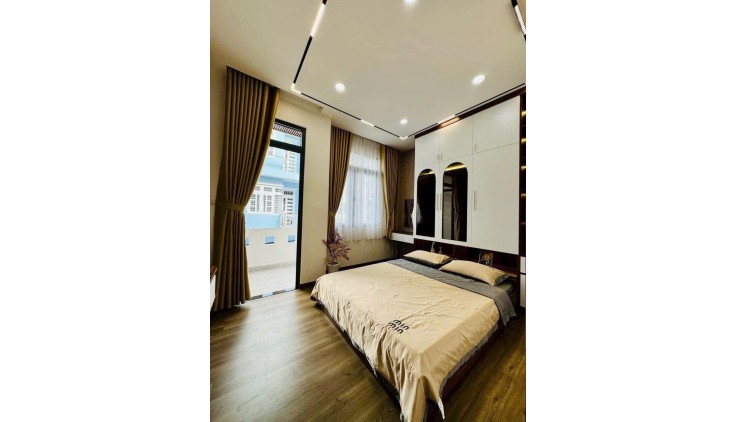 ++Bán nhà HXH Ni Sư Huỳnh Liên, phường 10, Tân Bình; 105m2 - 11 tỷ