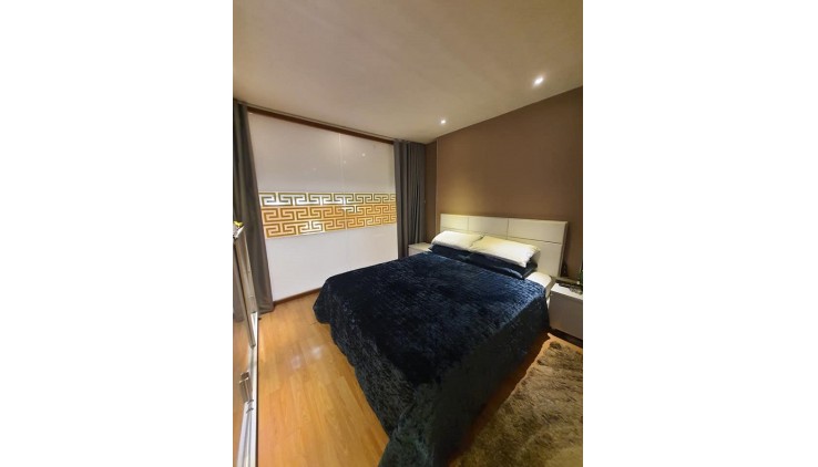 Nhà HXH hạ chào 1,5 tỷ, Nguyễn Trãi, Nguyễn Cư Trinh, Q1, 64m2, 2 tầng.