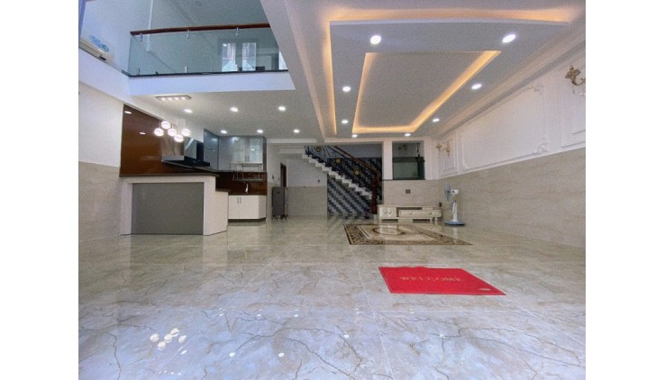 Bán nhà HXH Phạm Văn Hai, P5, Tân Bình, 60m2, 5 tầng, ngang 7m, nội thất xịn