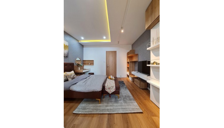 **Bán nhà HXH Lạc Long Quân, phường 10, Tân Bình; 7*13; 4 tầng - 9,4 tỷ
