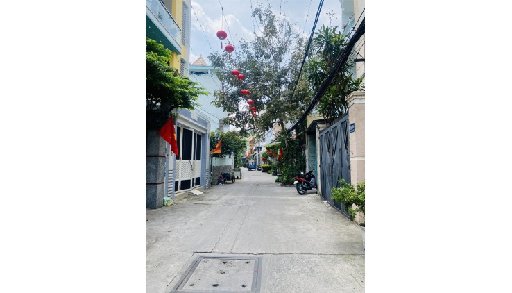 **Bán nhà phường 11, Tân Bình, hẻm Lạc Long Quân; 4,2x15 - nhỉnh 7 tỷ