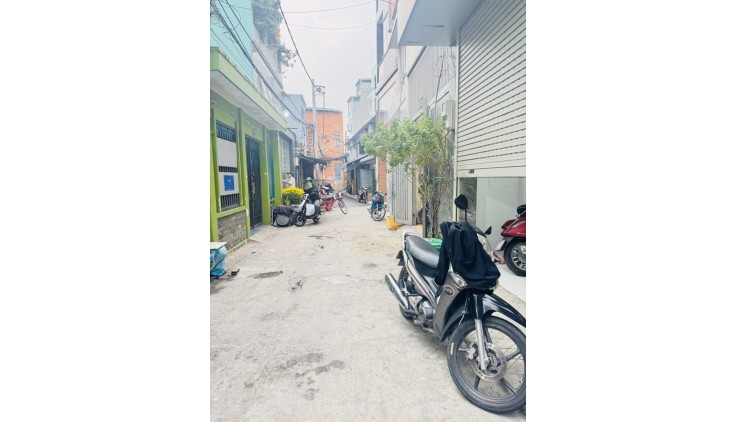 Bán Nhà 3 Phòng Ngủ, 65m², Sơn Kỳ Tân Phú, Chỉ 86 Triệu/M²