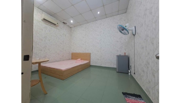 Bán nhà Mặt Tiền 76m2, Đường Trần Văn Cẩn, Q. Tân Phú