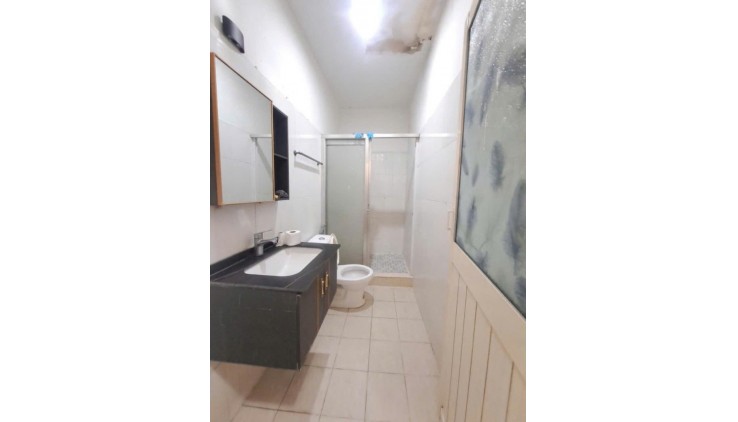 Bán nhà Mặt Tiền 76m2, Đường Trần Văn Cẩn, Q. Tân Phú