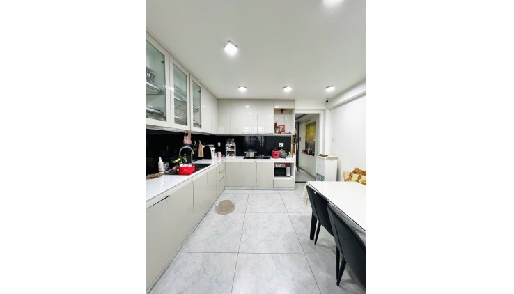 Bán nhà Mặt Tiền KD CN 68m2, Đường Trịnh Đình Trọng, Quận Tân Phú