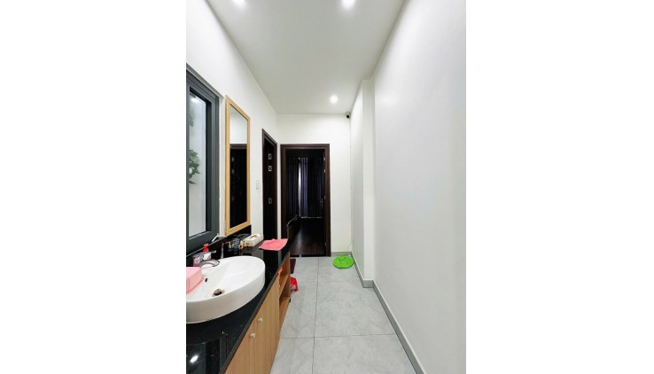 Bán nhà Mặt Tiền KD CN 68m2, Đường Trịnh Đình Trọng, Quận Tân Phú
