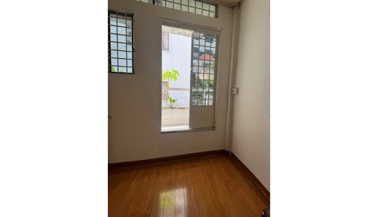 N248 - Nhà Bán Hẻm 64/ Phan Đăng Lưu , 73m2 , 2 tầng chắc chắn , hẻm 4m giá chỉ 5 tỷ 7