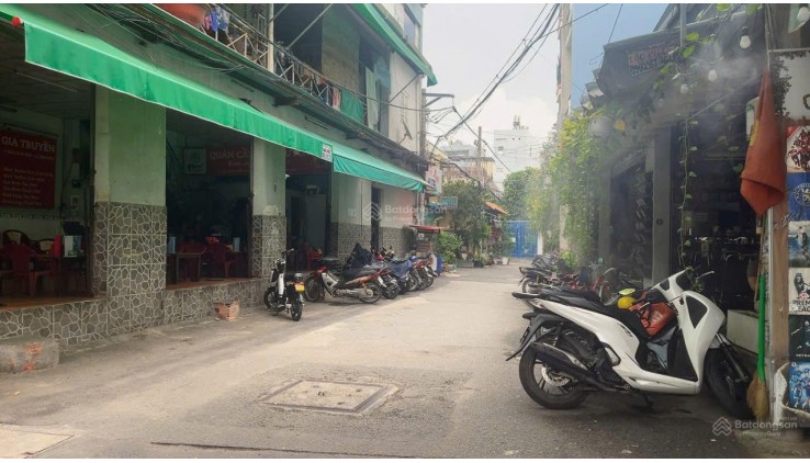 HXH Nguyễn Cửu Đàm 5x15m, vuông đẹp không lỗi, cấp 4 CN 75m2. giá chỉ 6 tỉ