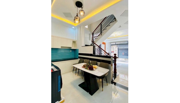 Nhà đẹp ,Bùi quang là ,hẻm xe hơi Full Nội Thất. Chỉ 5.15 Tỏi