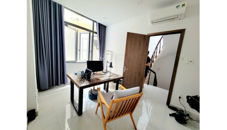 SÁT HẺM XE HƠI Nguyễn Thị Huỳnh Phường 11 Phú Nhuận - 40M2 (6X6.5) - 4 TẦNG - GIÁ CHỈ 6.7 TỶ