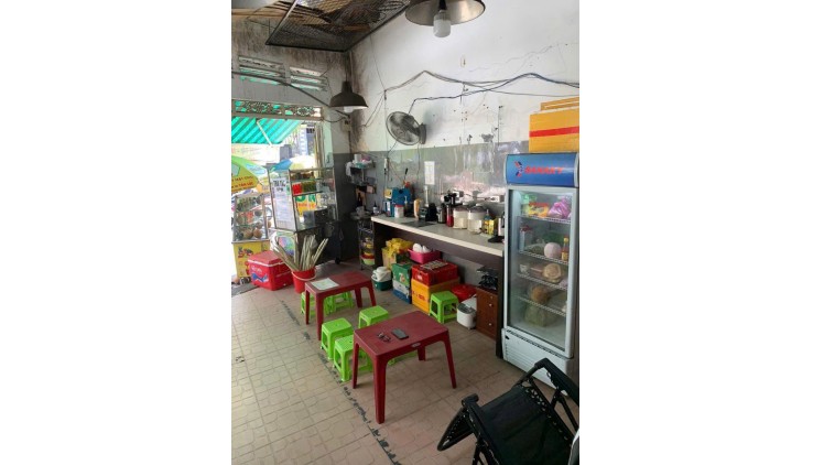 CẦN SANG NHƯỢNG QUÁN SINH TỐ NƯỚC ÉP