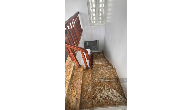 Cho thuê nhà 308 Nguyễn Văn Đậu phường 11 Quận Bình Thạnh nhà mới 6 tầng lầu 6PN 6WC