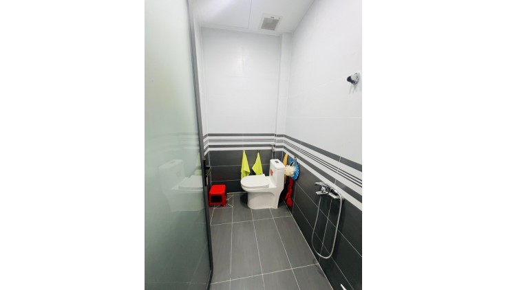 DƯƠNG CÁT LỢI, NHÀ MỚI ÔTÔ ĐỖ CỬA, 62M2, NHÀ 2 TẦNG 4.8 TỶ.