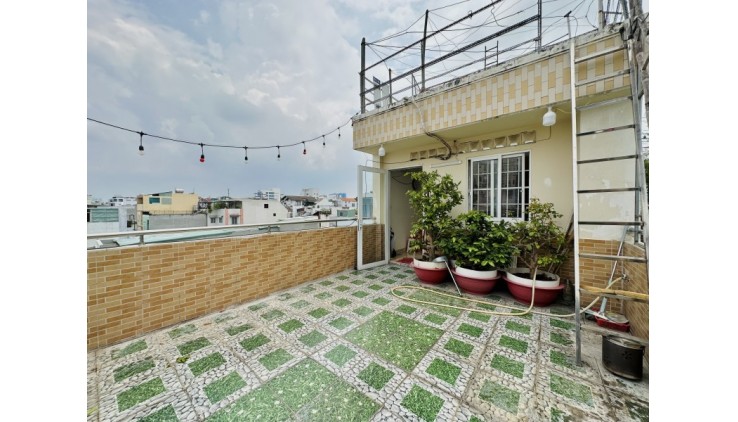 BÁN NHÀ 4 TẦNG, 70M², VỊ TRÍ VÀNG QUẬN BÌNH THẠNH - CHỈ 6.9 TỶ
