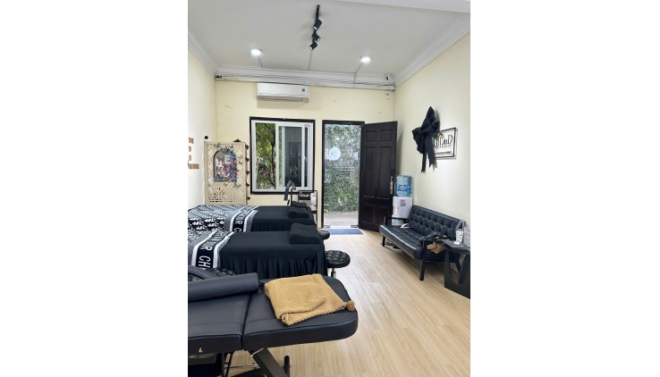 Chuyển đổi kinh doanh nên mình cần sang tiệm 4x ( đã bao gồm 2th  tiền cọc nhà )