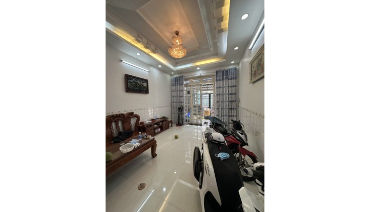 SỔ ĐỎ CHÍNH CHỦ- 70M2, 3 TẦNG, 4 PN, 4WC, NGUYỄN KIỆM, GÒ VẤP - 7.3 TỶ,