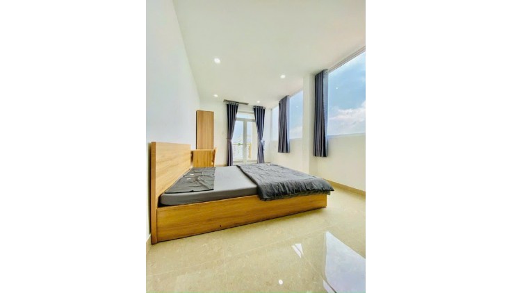 SÁT CHỢ TÂN QUY-5 PHÚT QUA LOTTE-180M2-CHO THUÊ 50TR/THÁNG