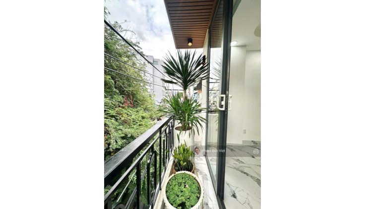 Hoa hồng 2% Bán mặt tiền Cầm Bá Thước Phú Nhuận trệt, 3 lầu ST 5PN, 4WC chỉ 9,5 tỷ