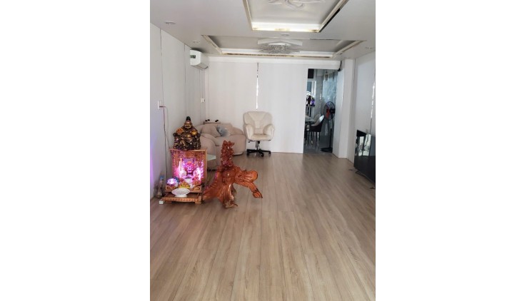 XE HƠI NGỦ TRONG NHÀ - NGANG 4M - TÂN KIỂNG, Q7 - CHỈ 7.9T - 88M